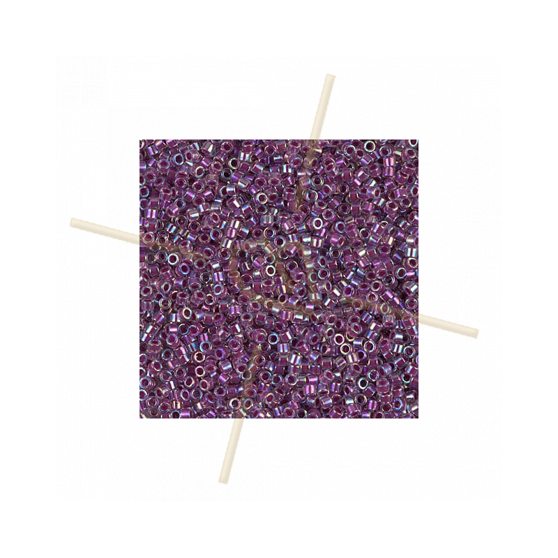 Miyuki Delica 11/0 - Raspberry Lined Purple AB - Db056