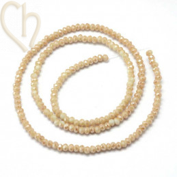 Ronde platte gefacetteerde glaskraal 3x2mm kleur Cream Opaque