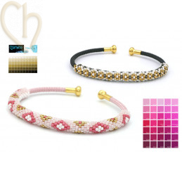 Bangle bracelet with Peyote to create yourself.