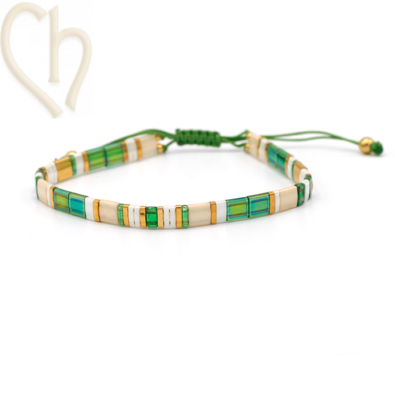 Armbandje met Miyuki kralen Tila Caramel Green
