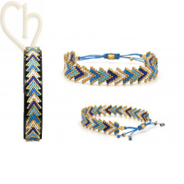Armbandje macramé en Brickstitch met Miyuki Delica Blue Gold