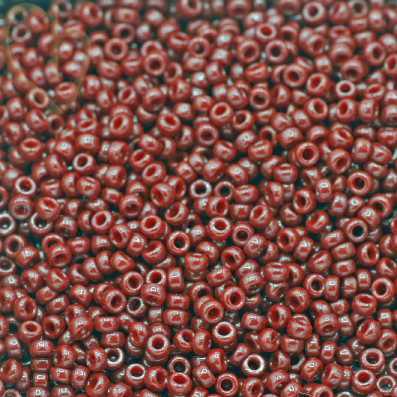 Miyuki Rocailles 15/0 Opaque Duracoat Jujubé 4469