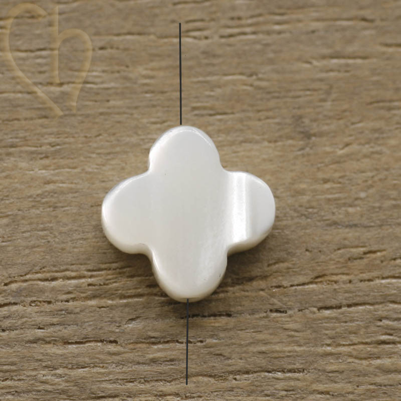 Elegante Parelmoer klaver 8mm - Luxueuze en Veelzijdige Sieradencomponenten