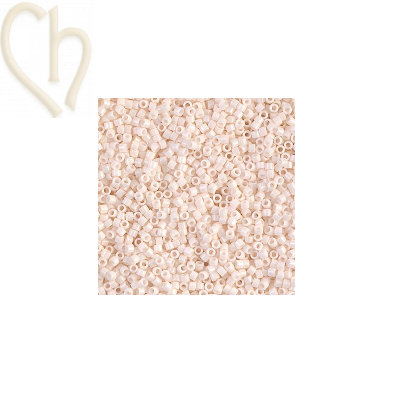 Miyuki Delica 11/0 Beads Opaque Bisque White DB1490 | Boutique Charlotte