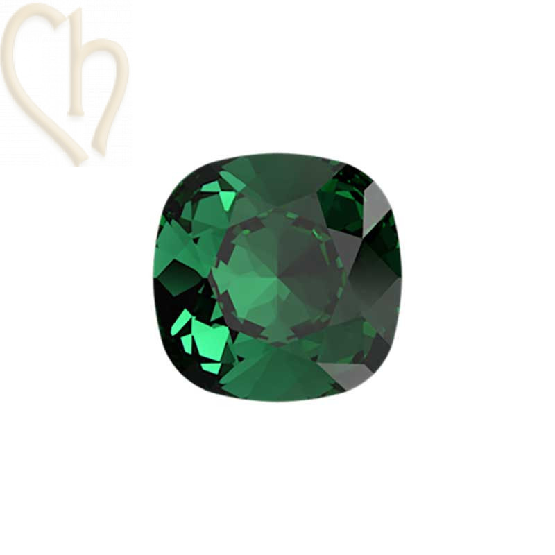 Swarovski Kristal Cushion Square 4470 10mm – Majestic Green | Boutique Charlotte