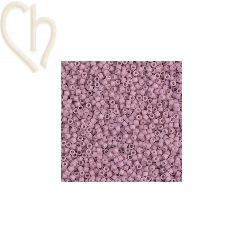 Miyuki Delica 11/0 Beads Opaque matte Dusty Orchid DB0144 | Boutique Charlotte