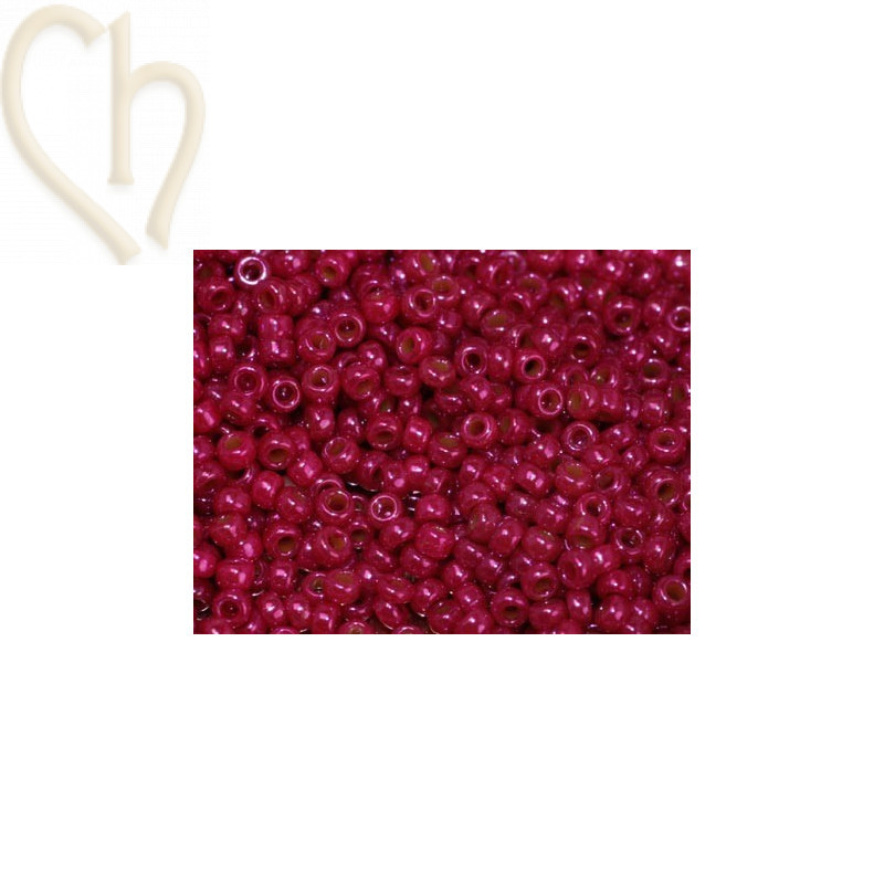 roc 15/0 Miyuki 10gr. opaque fuchsia lustre
