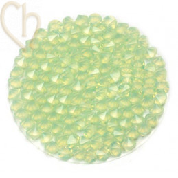 Crystal Rocks 30mm Chrysolith Opal