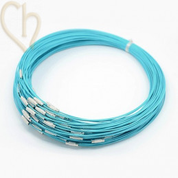 collier fil acier couleur turquoise 44cm avec fermoir