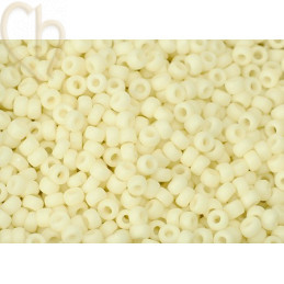 Rocaille 11/0 Miyuki Creme Opaque Mat
