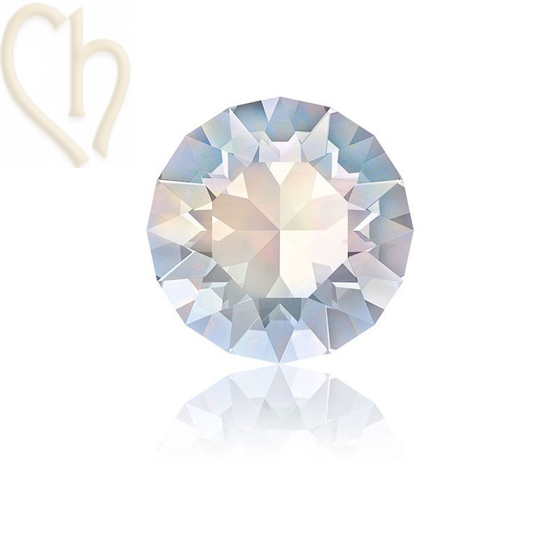 1088 - PP18 - 2.5mm White Opal 234