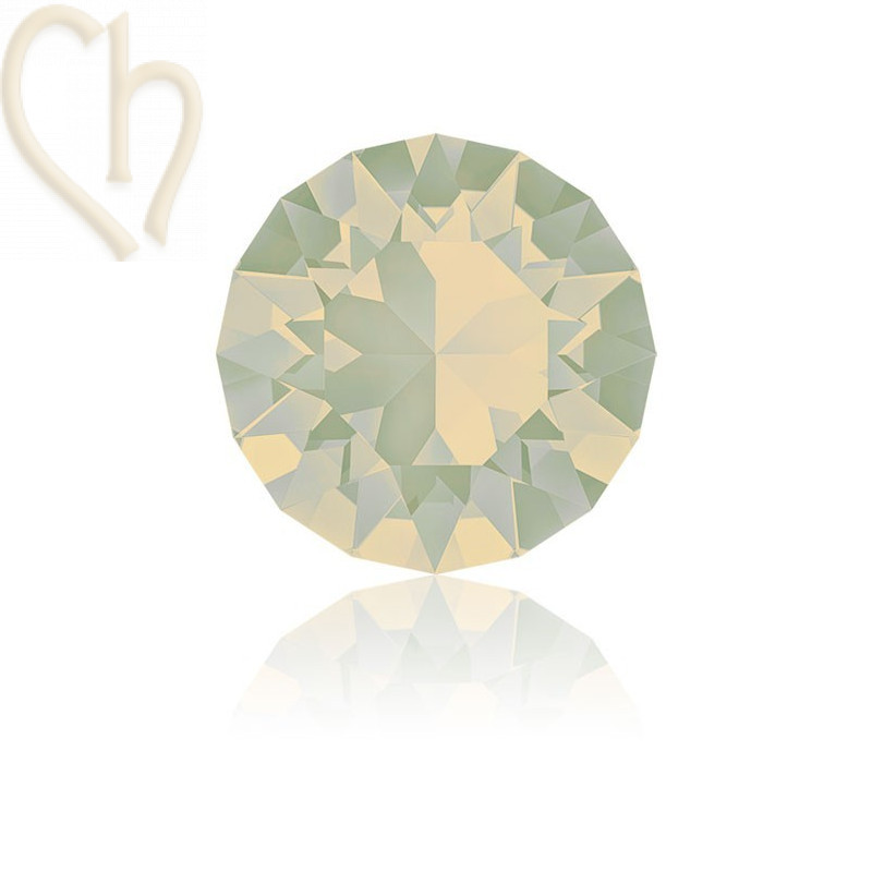 1088 - SS19 4.6mm Light Grey Opal 383