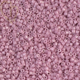 Delica 11/0 5gr.  vintage rose lustred