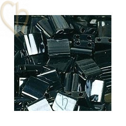 Tila bead Lt. gun metal.