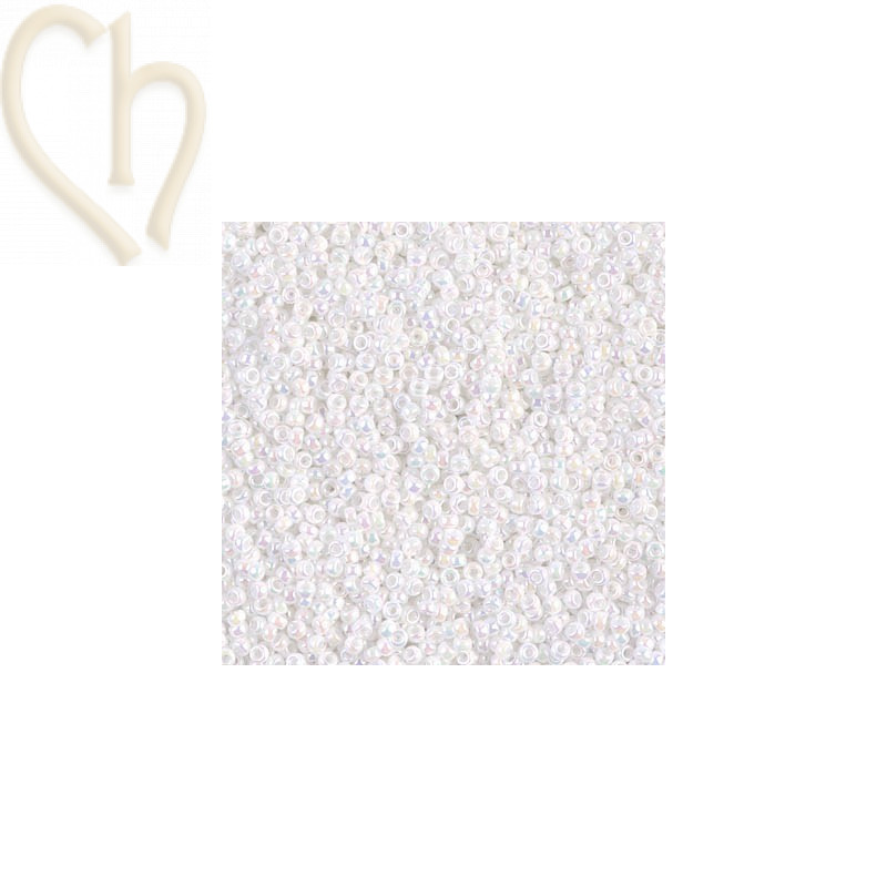 15/0 blanc opaque ab