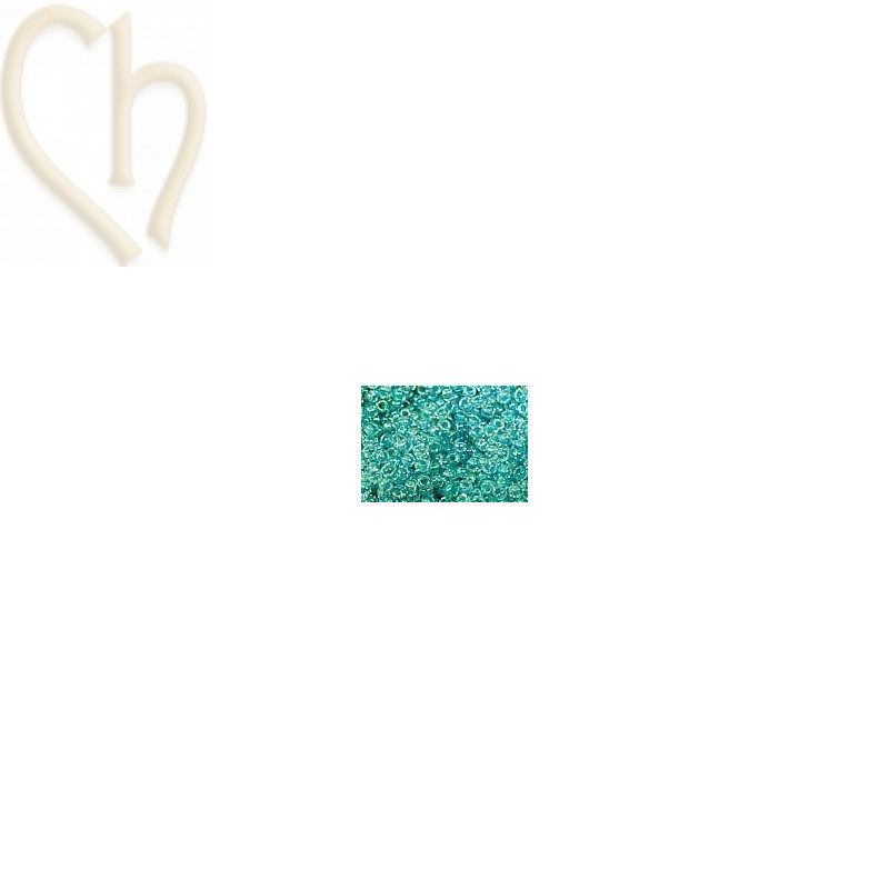 15/0 LINED SKY BLUE AB 