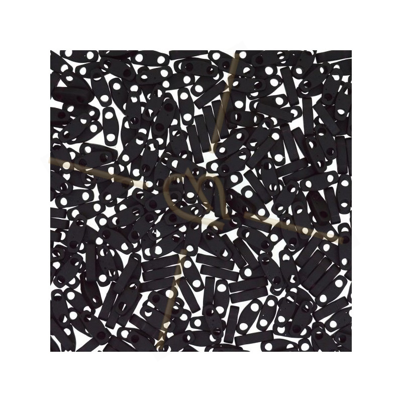 Miyuki Quarter Tila Black Matte 401F
